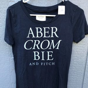 Abercrombie & Fitch women’s tee size medium